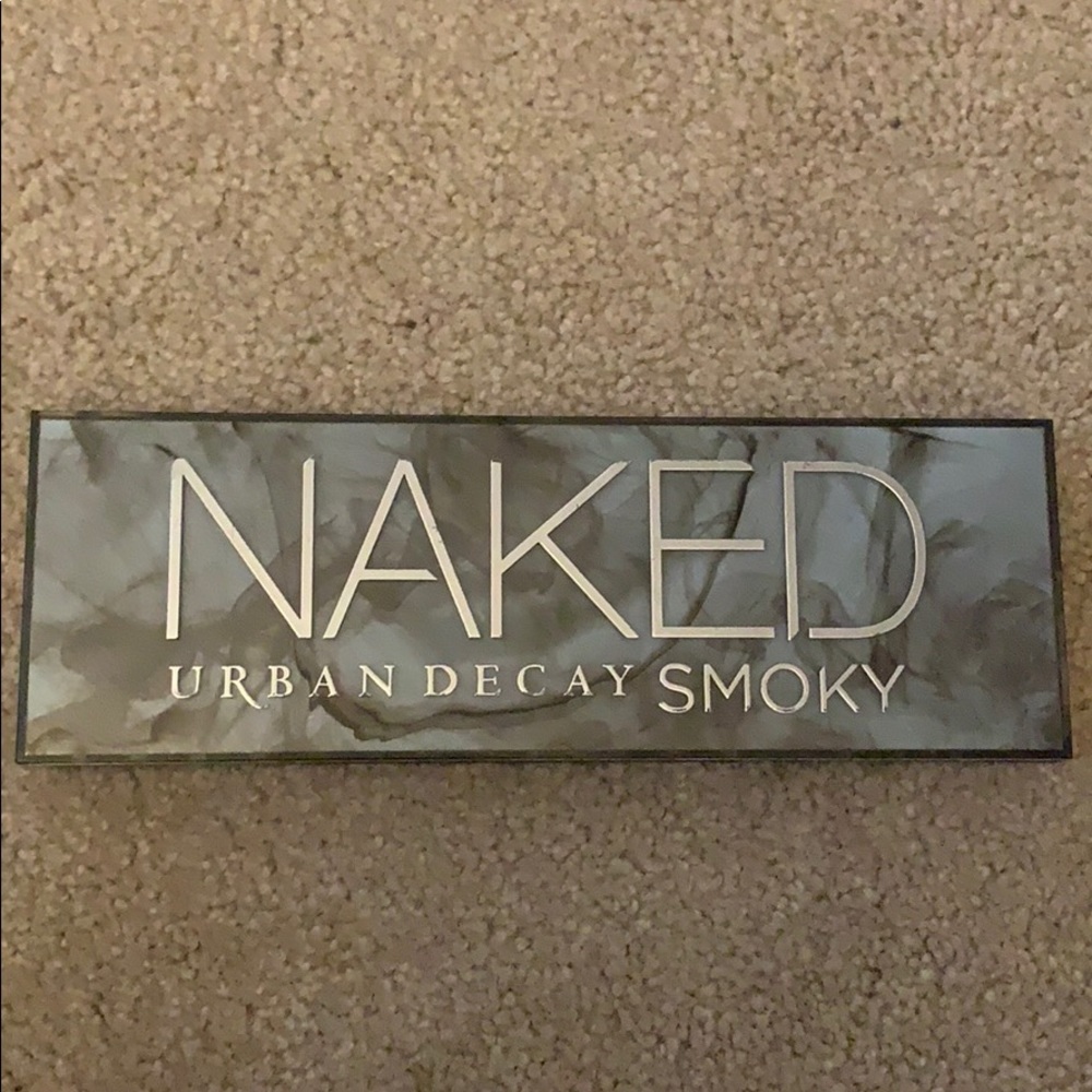 Naked Urban Decay Smoky Eyeshadow Palette